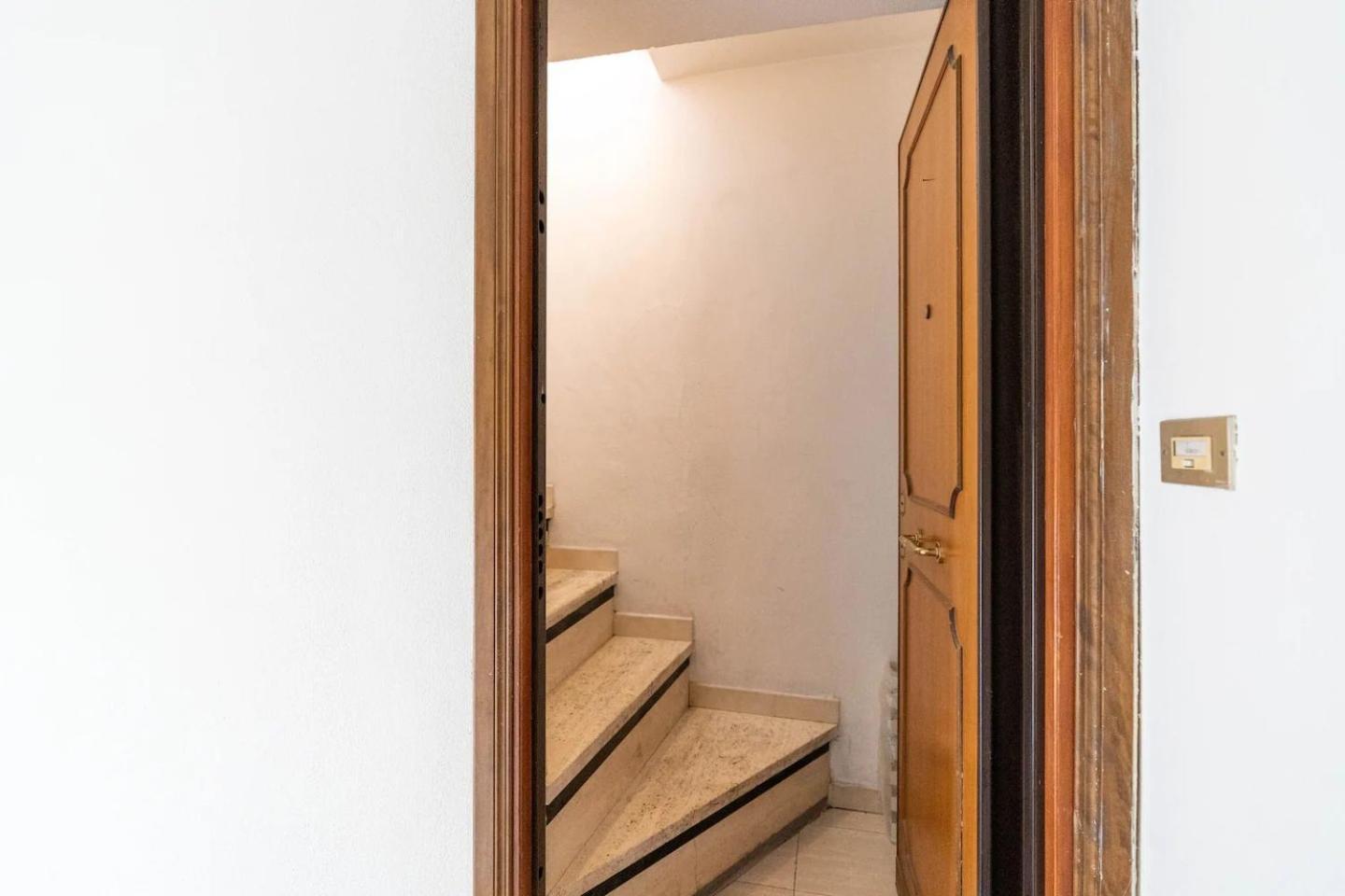 15 Min From Piazza Venezia Skyline Sanctuary In Trastevere Rom